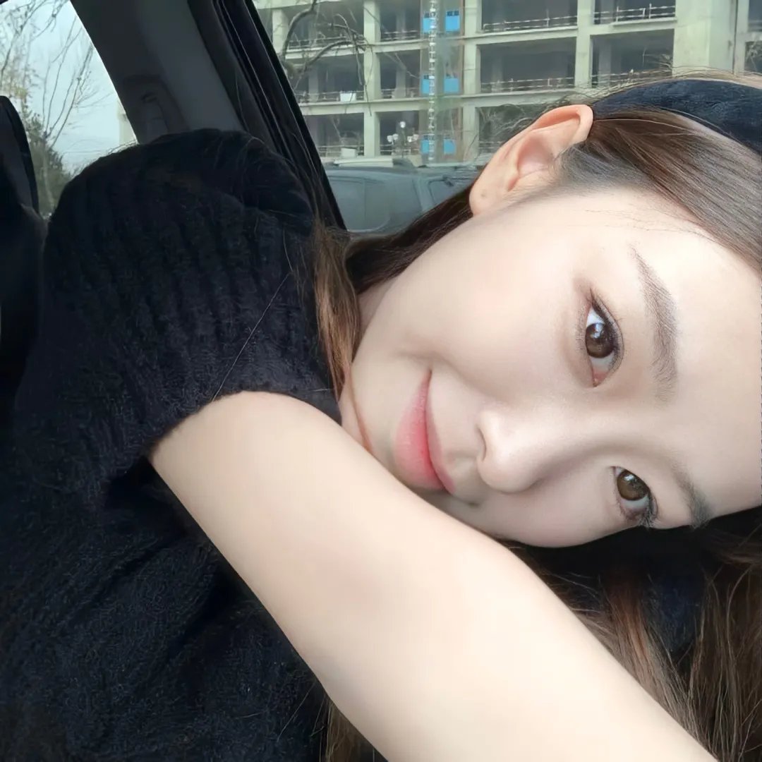 梨花落尽又逢君