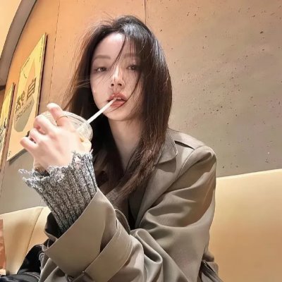 秋霞