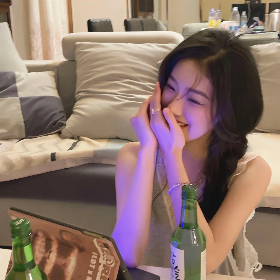 泡芙小姐